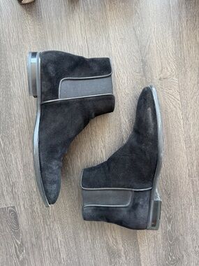 AQUATALIA Men's Black Suede Chelsea Boots